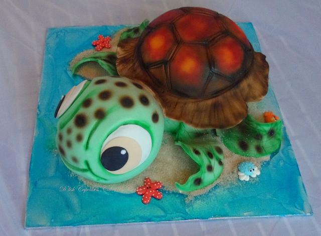 'Squirt' Turtle cake - Cake by D'lish Cupcakes -Natalie - CakesDecor