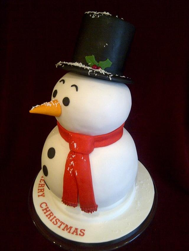 Chilly Willy - Cake by CakeyCake - CakesDecor