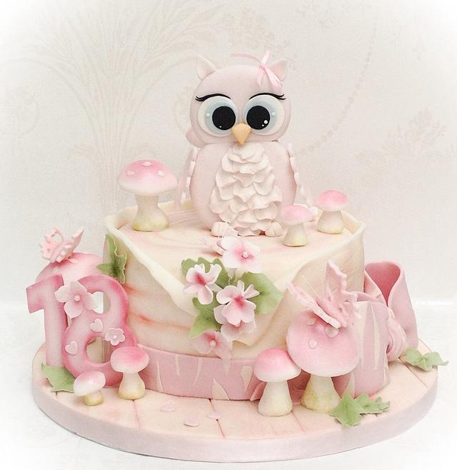 Cute Owl cake