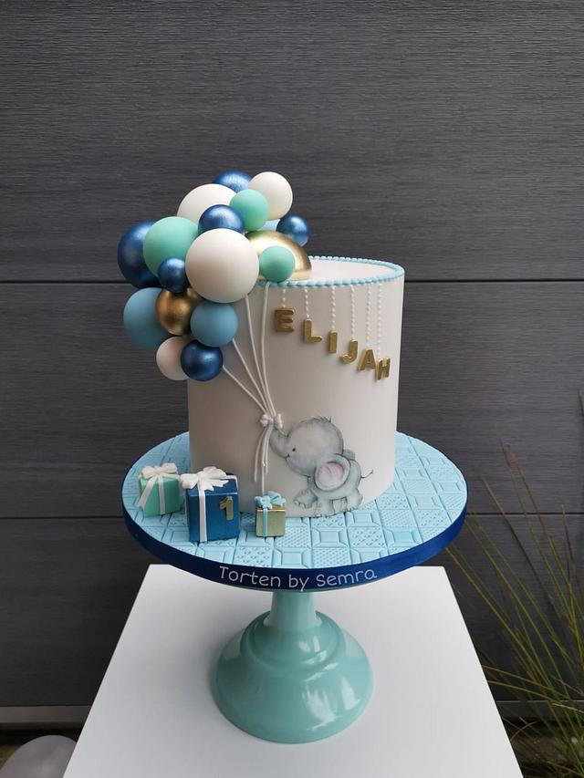 Elephant with balloons - Cake by TortenbySemra - CakesDecor