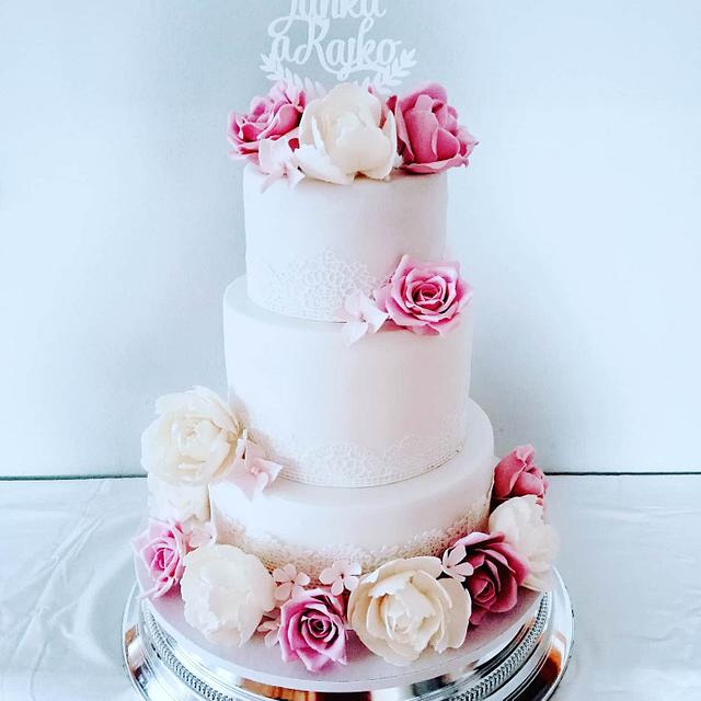 Wedding cake - Decorated Cake by alenascakes - CakesDecor