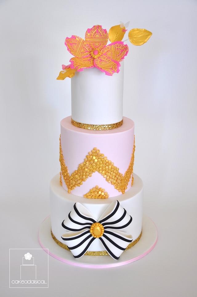 Pretty in pink, white and gold! - cake by Cakeadaisical - CakesDecor