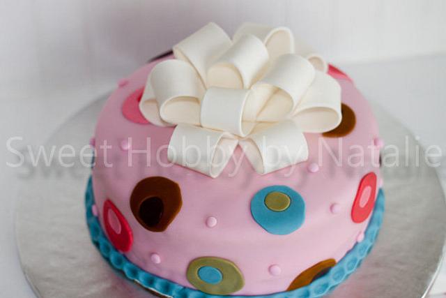 Wilton Class Cake Cake By Natalie Puikkonen Cakesdecor