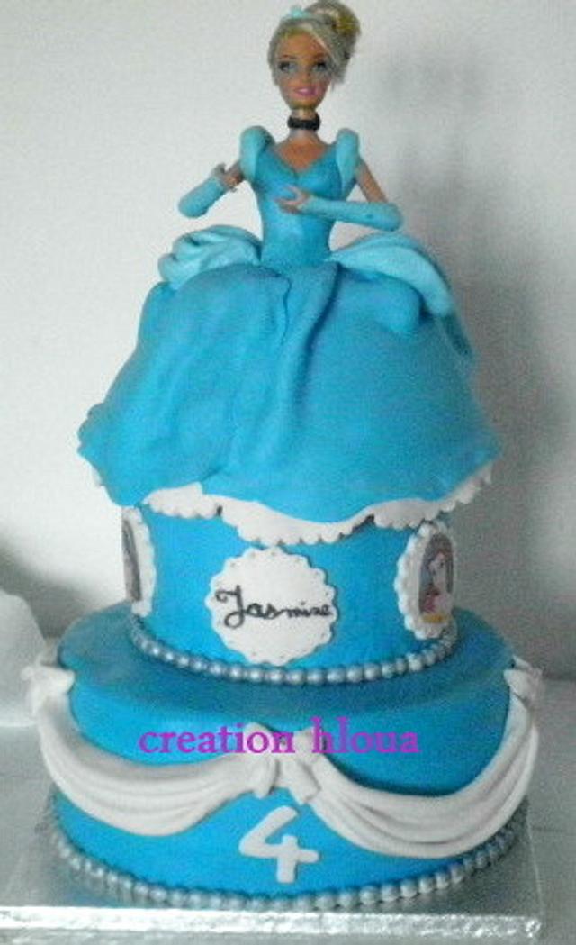 Gateau Princesse Cendrillon Cake By Creation Hloua Cakesdecor