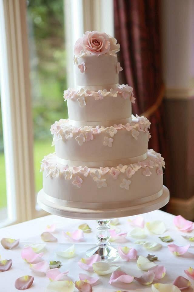 Our wedding cake - Decorated Cake by The pretty sugar - CakesDecor