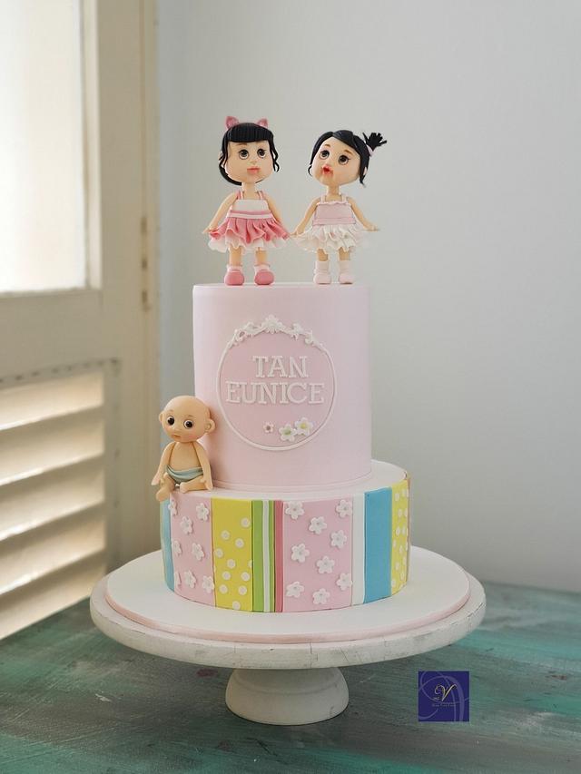 Three little kids - Decorated Cake by Ms. V - CakesDecor