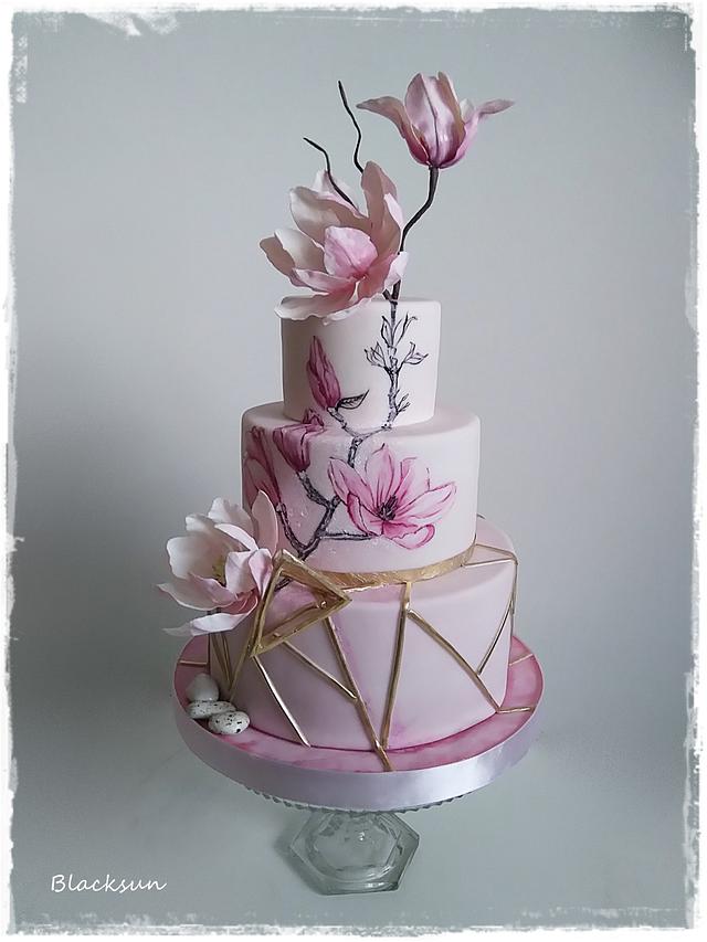 Wedding cake with magnolia flowers - Cake by Zuzana - CakesDecor