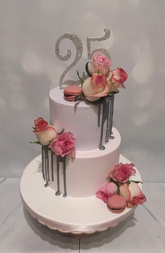 Anniversary cake - Decorated Cake by Aimee Gane-Pretty - CakesDecor