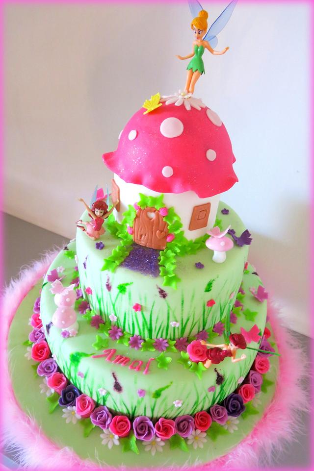 Fairy Garden Cake Cake By Sugarandspice By Na Cakesdecor