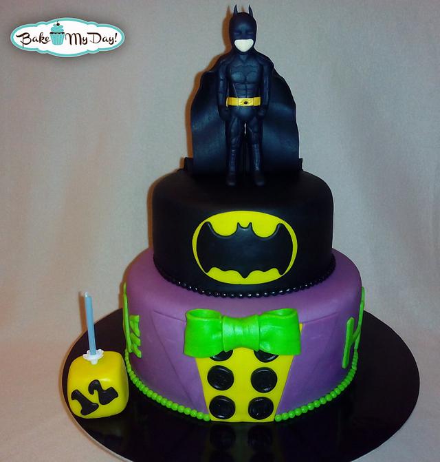 Batman and Joker cake...hand piped :) | Joker cake, Birthday cake, Cake