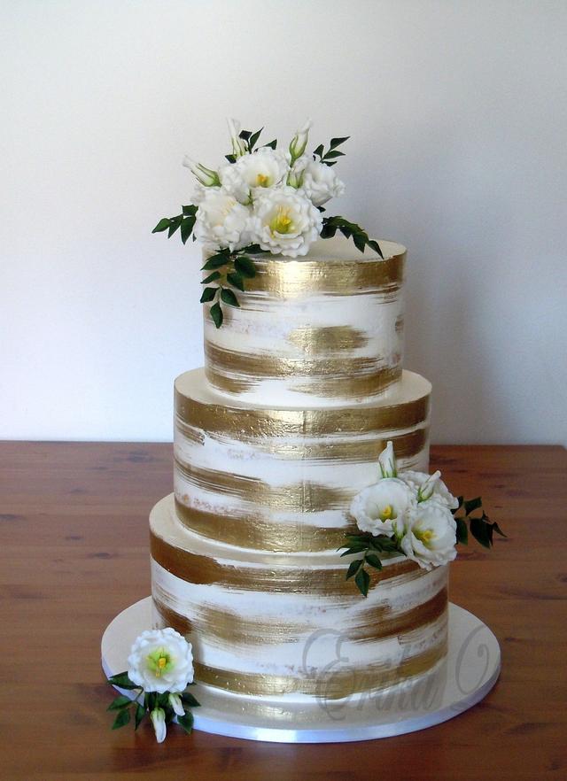 wedding cake - Decorated Cake by Derika - CakesDecor