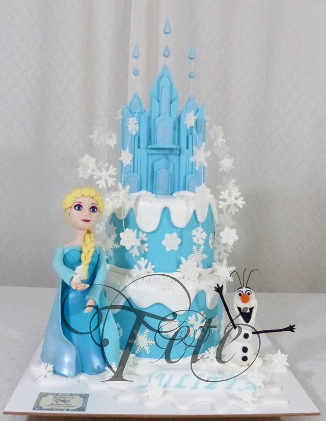 ELSA & OLAF - Decorated Cake by Teté Cakes Design - CakesDecor