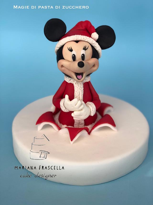 Minnie - Cake by Mariana Frascella - CakesDecor