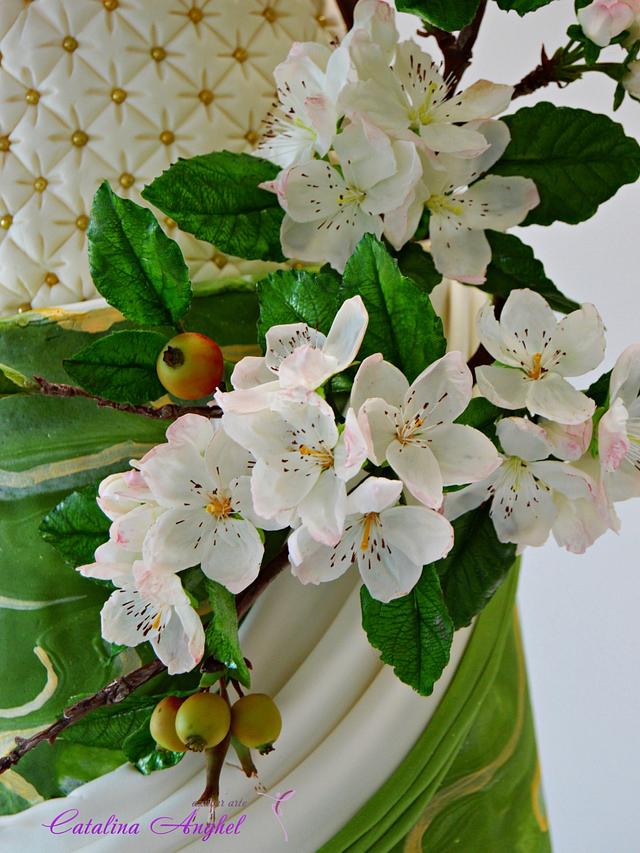 spring mood- apple blossoms cake