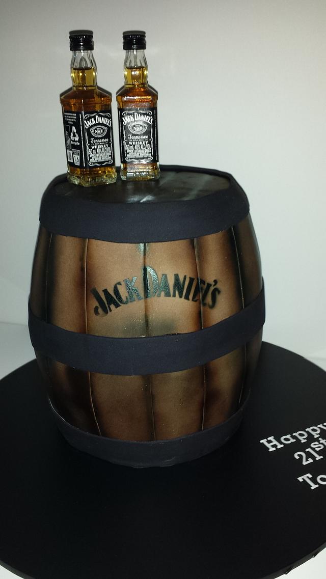 Jack Daniels Barrel Cake Decorated Cake By Five Starr Cakesdecor