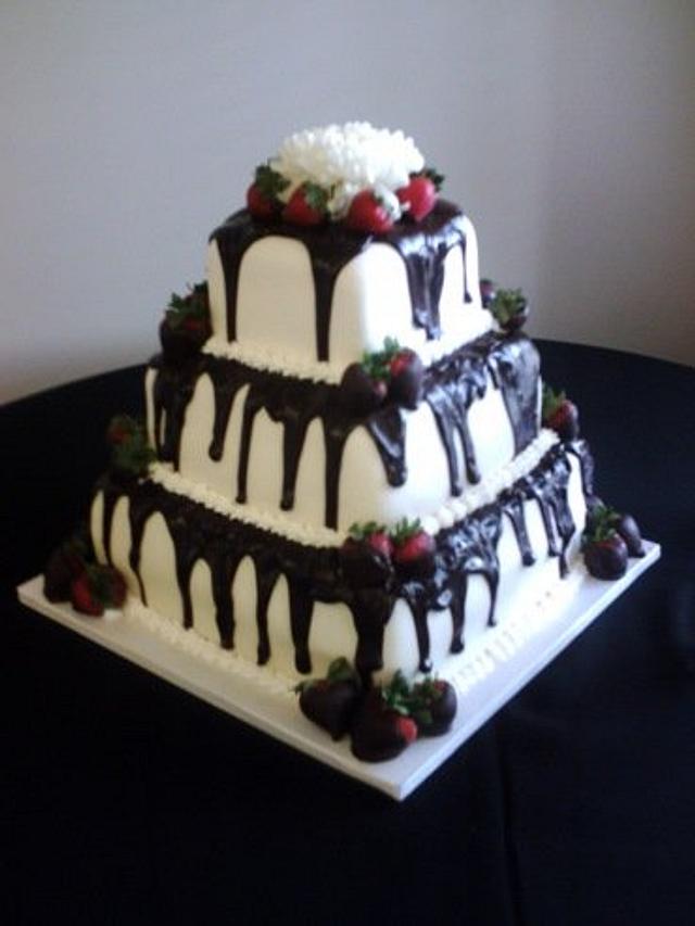 Tuxedo Cake with Strawberries