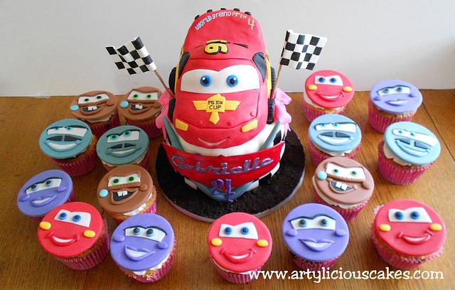 cars 2 cupcakes set