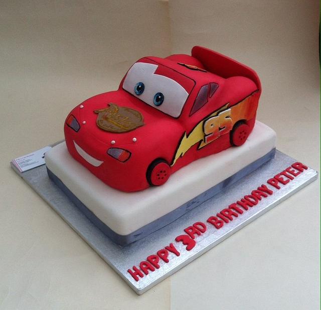 Lightning Mcqueen Cake - Decorated Cake by Kelly kusel - CakesDecor