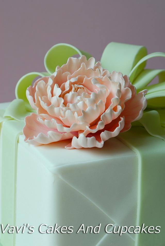 A Gift Box Cake