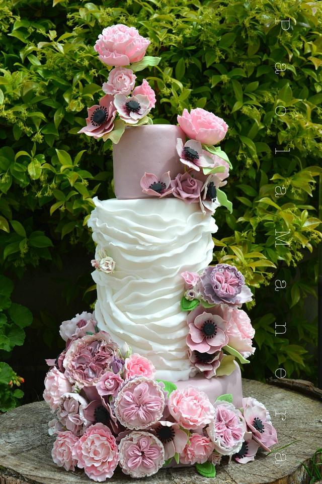 Eden Decorated Cake by Paola Manera Penny Sue CakesDecor