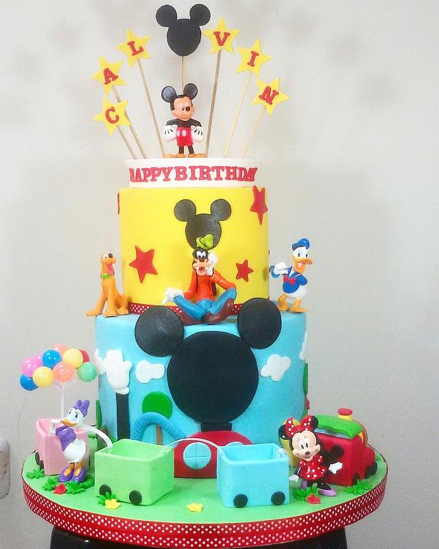 Mickey Mouse Club House - Decorated Cake by Astried - CakesDecor