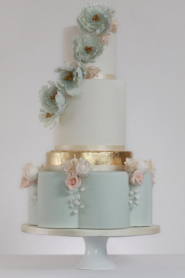 Luxe Eucalyptus and Peach - Decorated Cake by Rosewood - CakesDecor