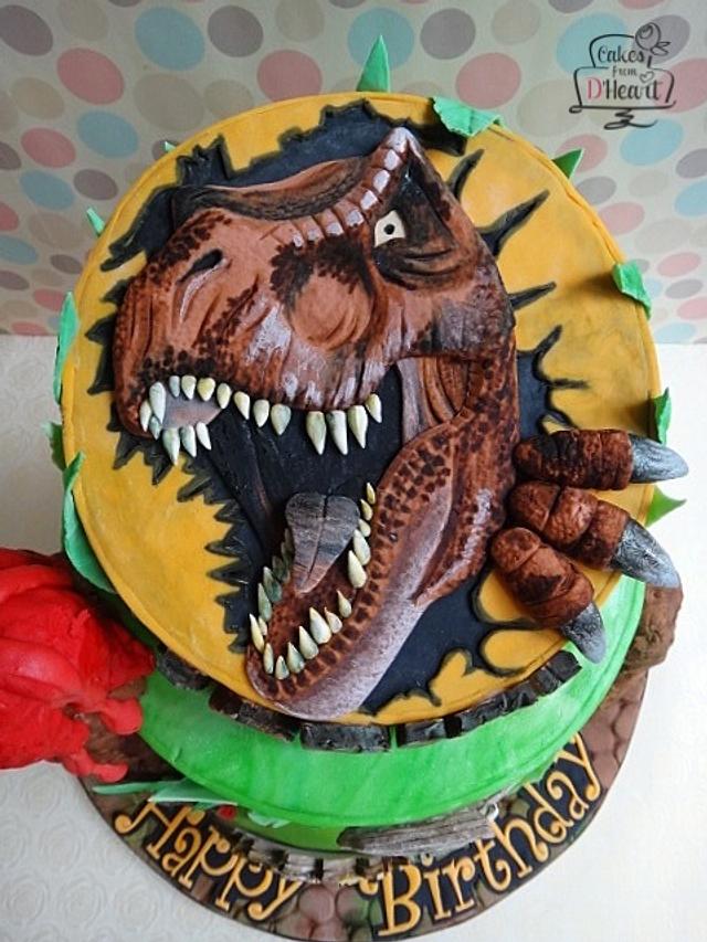 T Rex Dinosaur Cake