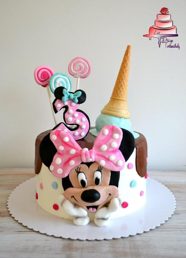Minnie Mouse Cake Cake By Krisztina Szalaba Cakesdecor