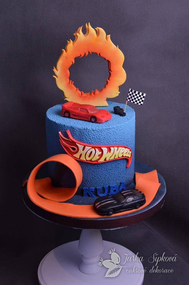 Hot Wheels cake - Decorated Cake by JarkaSipkova - CakesDecor