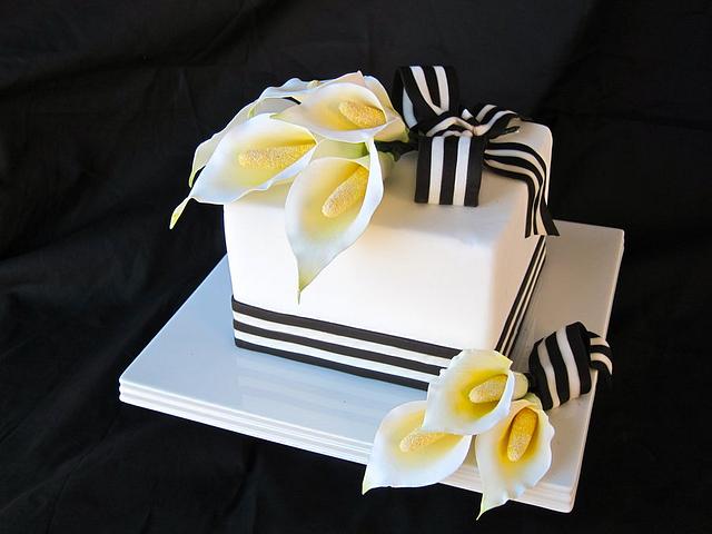 White Lily Roses Cake | Yummy cake