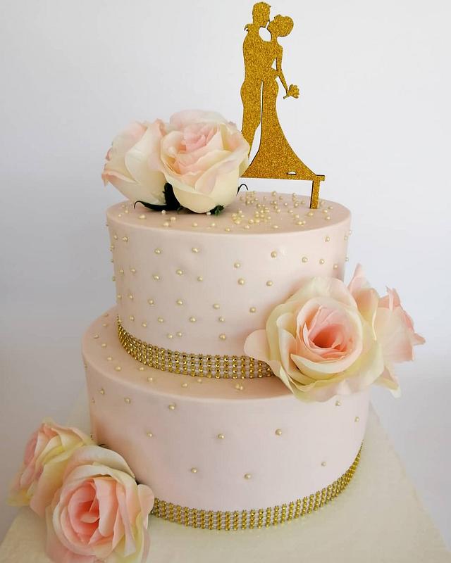 Wedding cake - Decorated Cake by Tortebymirjana - CakesDecor