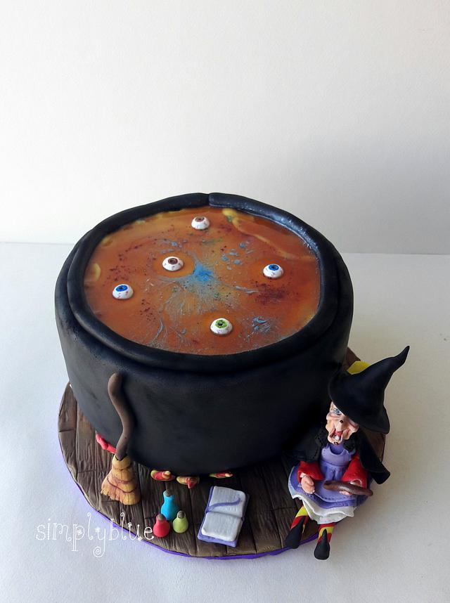 Witch cake - Decorated Cake by simplyblue - CakesDecor