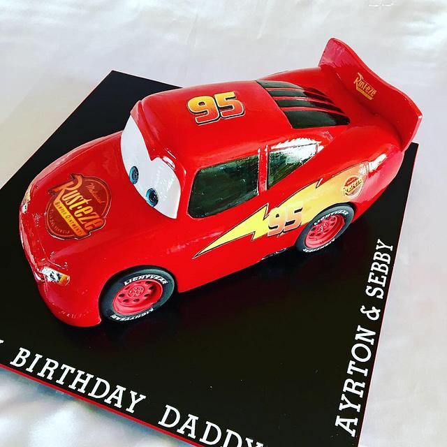 Lightning McQueen 3D cake - Cake by Ritzy - CakesDecor