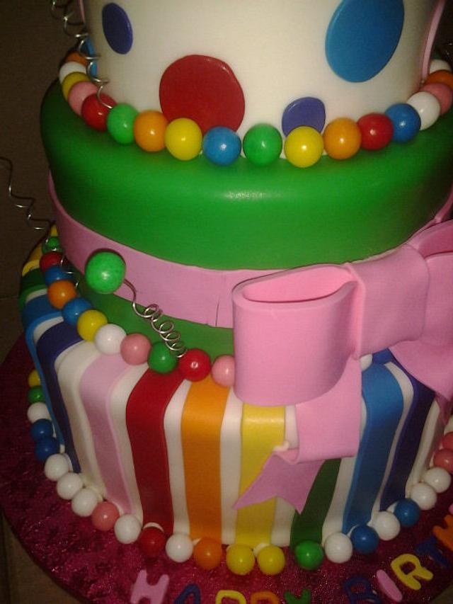 Bubble Gum Cake - Cake by Rosa - CakesDecor