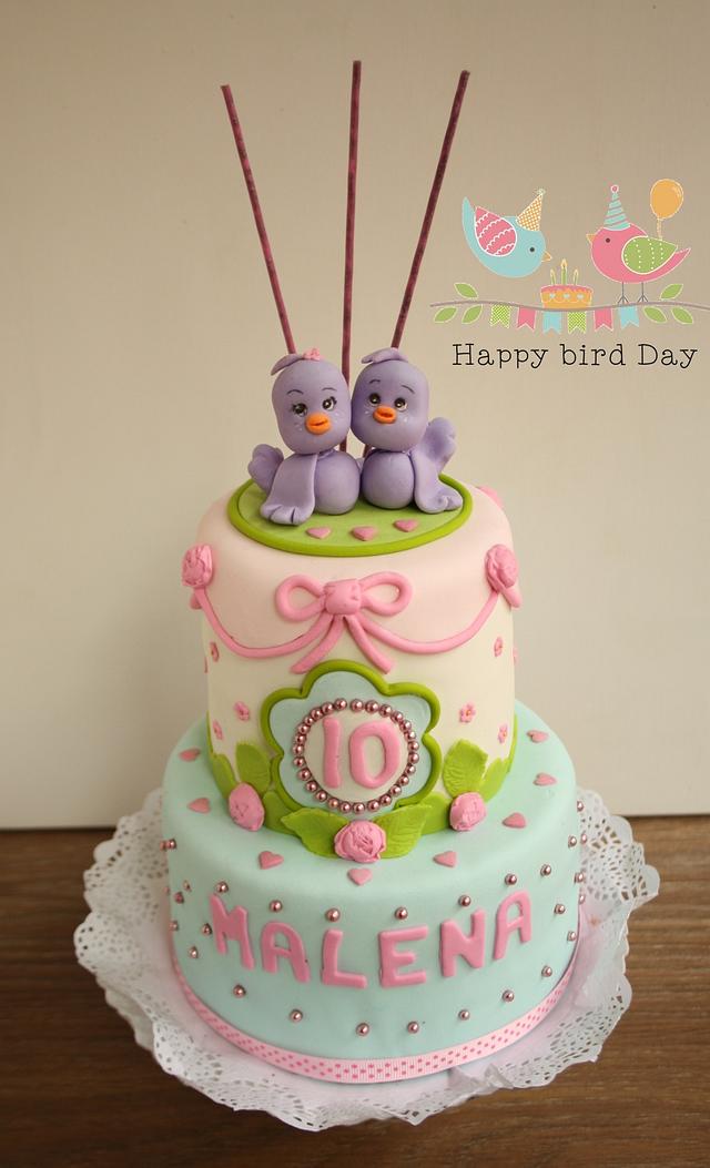Birdy cake/ Tarta de Pajaritos - Decorated Cake by Happy - CakesDecor