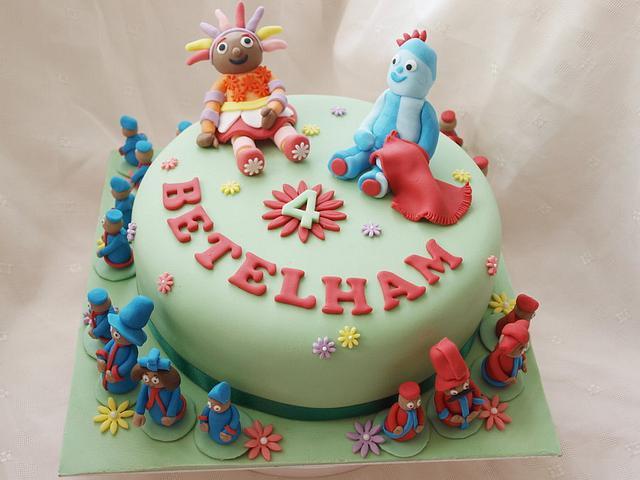 In the Night Garden cake - Decorated Cake by Maxine - CakesDecor