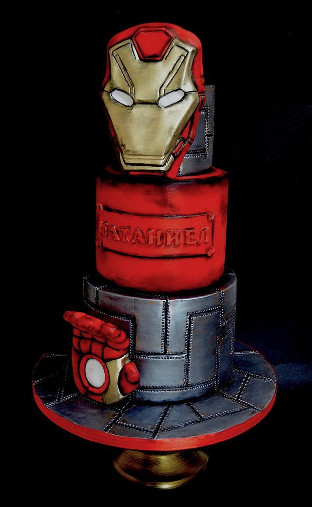 iron man cake