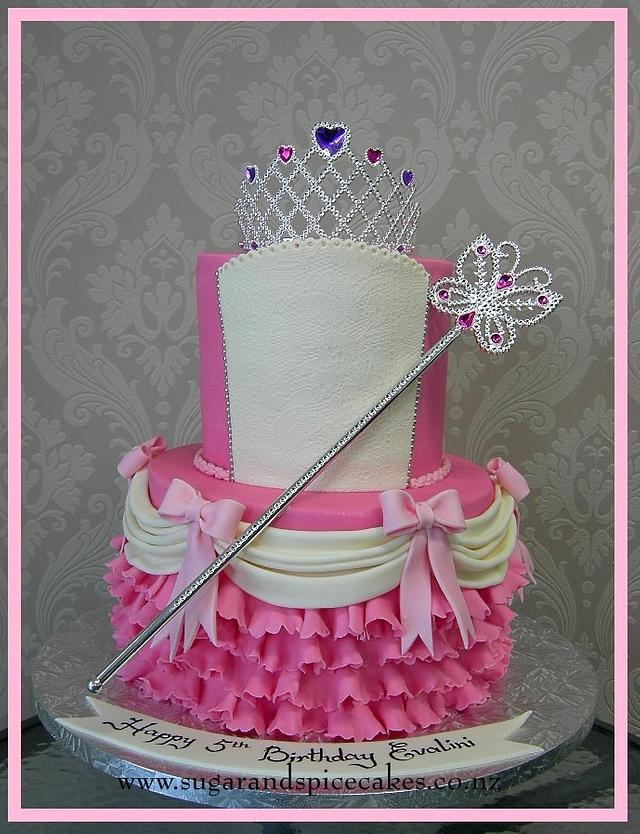 Cake for a Princess - Decorated Cake by - CakesDecor