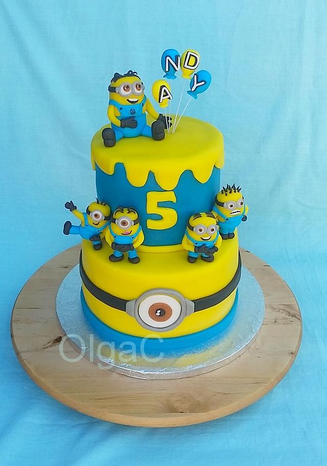 Minions - Decorated Cake by OlgaC - CakesDecor