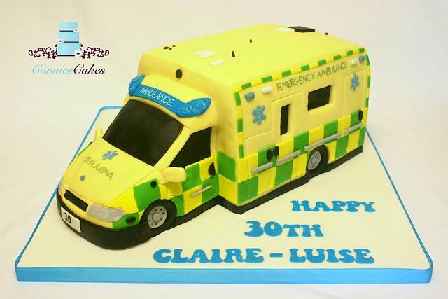 Ambulance Cake - Decorated Cake by Constance Grindrod - CakesDecor