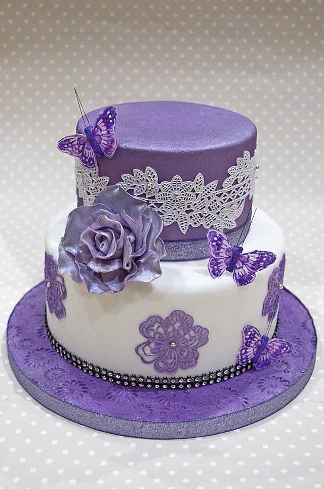 Purple lace and butterflies - Decorated Cake by The Chain - CakesDecor