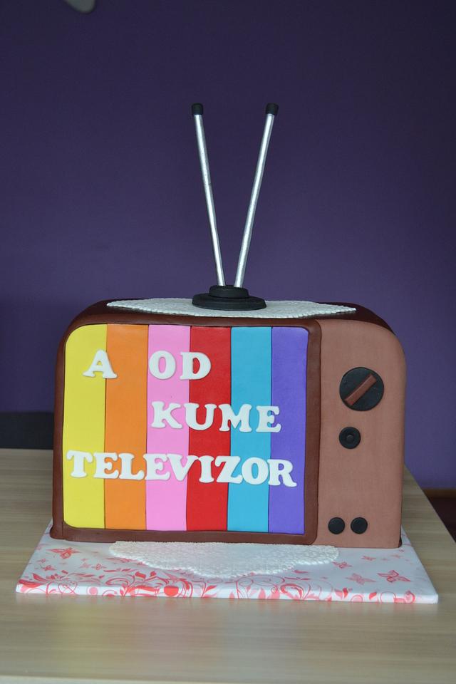 Old Television cake | Bolo, Aniversario