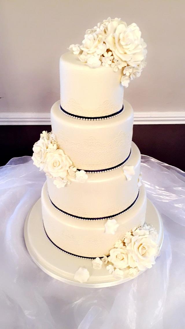 Four Tier Wedding Cake Cake By Donnajanecakes Cakesdecor