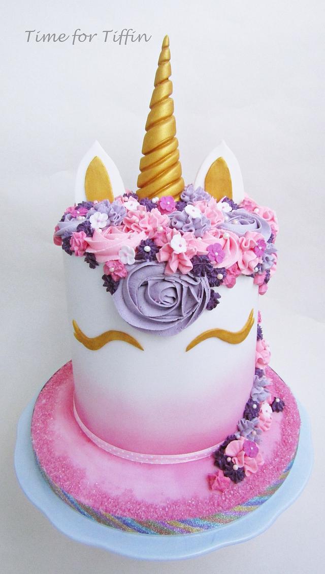 Unicorn cake - Decorated Cake by Time for Tiffin - CakesDecor