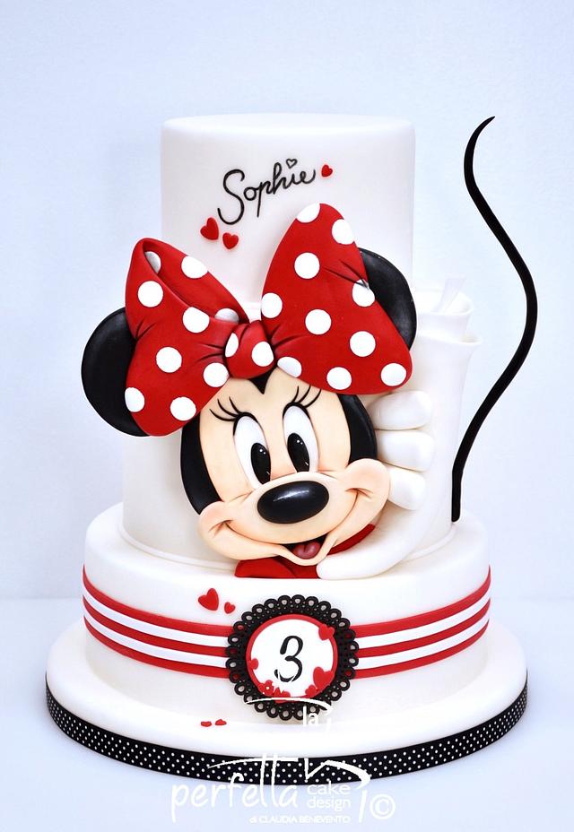 Minnie Mouse Cake cake by La torta perfetta CakesDecor
