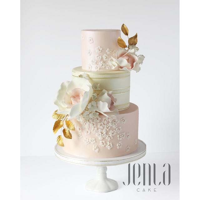 Blush Wedding Cake Decorated Cake By Jen La Jenla Cakesdecor 7186