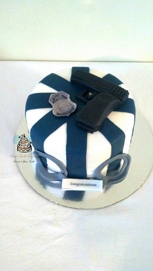 Police Academy Graduation Cake - Cake by Carsedra Glass - CakesDecor