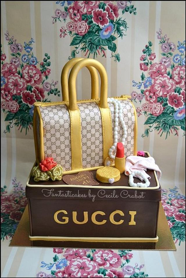 Торт в стиле Gucci