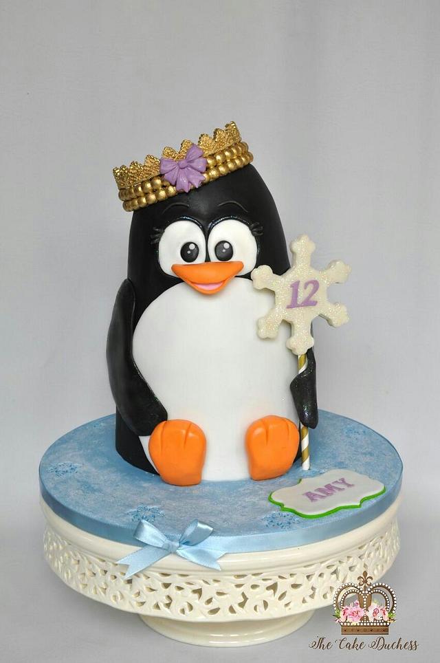 Crown Birthday - Cake by Sumaiya Omar - The Cake Duchess - CakesDecor