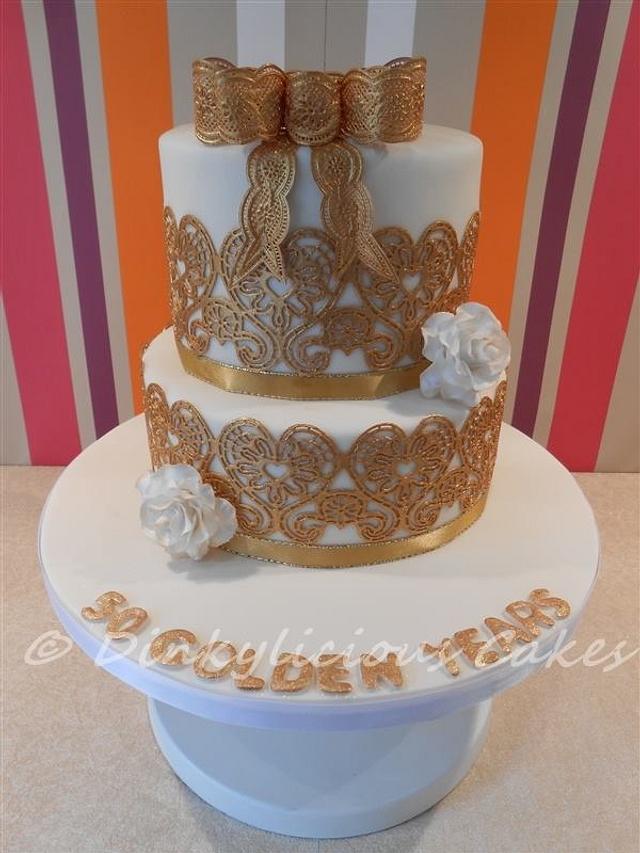 Gold cakelace golden wedding anniversary cake - Decorated - CakesDecor